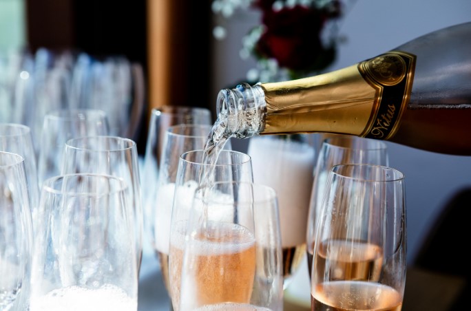 алкоголь на весілля на 50 гостей алкоголь на весілля на 50 гостей